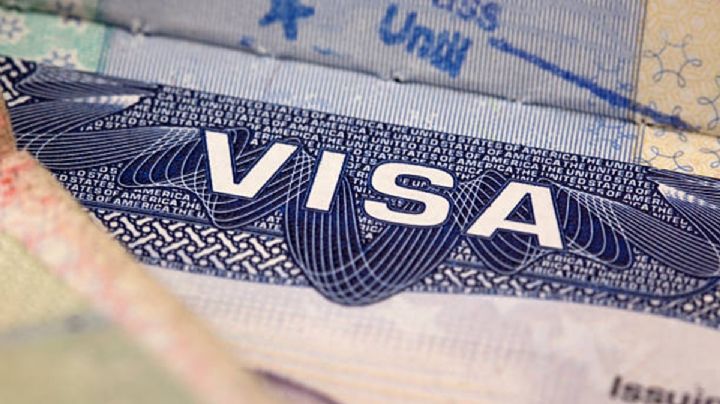 ¿Qué es y cuánto cuesta la visa tarjeta dorada Trump?
