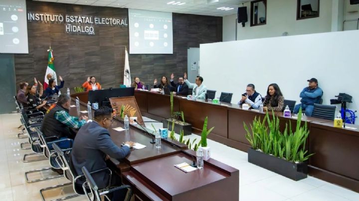 En tres meses, 11 mil 280 hidalguenses firmaron a favor de la revocación de Menchaca