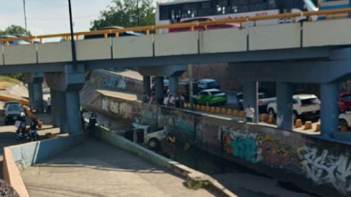 Cayó hasta el fondo del Malecón del Río, ¿Qué pasó?