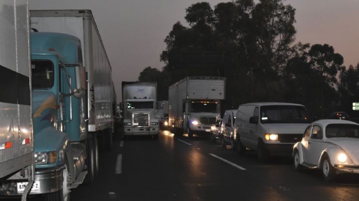 ¿Hay cierres en la autopista México-Querétaro hoy lunes 15 de diciembre de 2025?