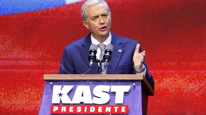 ¿A qué se refiere José Antonio Kast con crear un “corredor” para devolver migrantes?