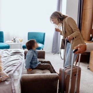 Claves de la reforma para regular hospedajes con menores en CDMX