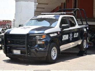 Policía municipal atropella a abuelita en Acaxochitlán