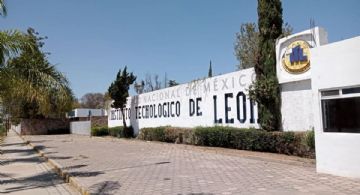 Alumnos vuelven al Tec de León, pero con miedo a que acuerdos se incumplan