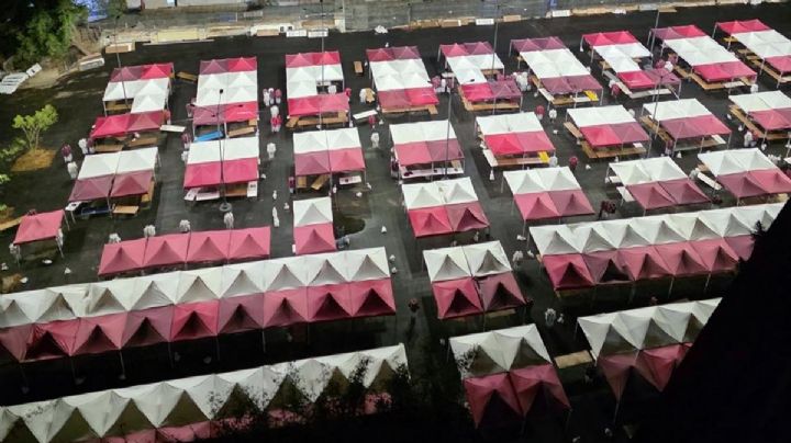 Romería en el Monumento a la Revolución, va; vecinos piden respeto a consulta