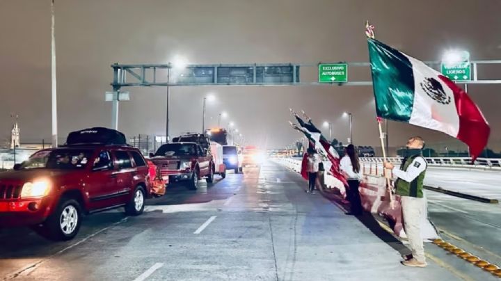 En caravana, 220 familias hidalguenses regresan a México