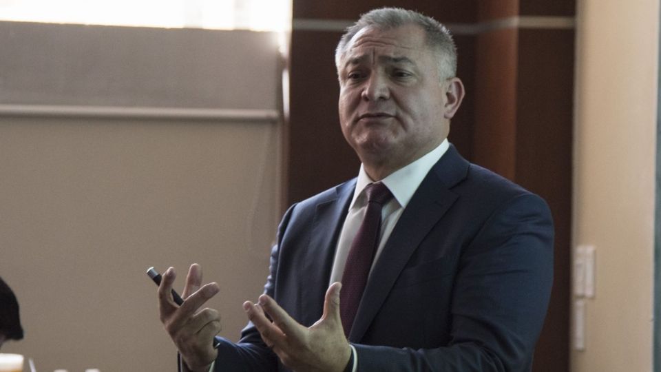 Actualmente, García Luna se encuentra recluido en la prisión de máxima seguridad ADX Florence, en Colorado.