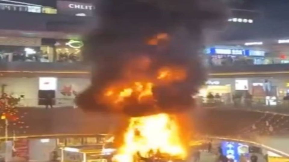 Las imágenes del incendio se compartieron en plataformas como X, Instagram y TikTok