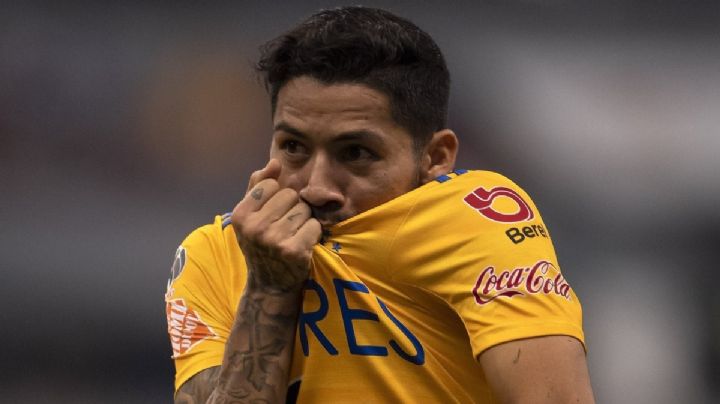 Javier Aquino se burló de Cruz Azul y ahora le cae el karma