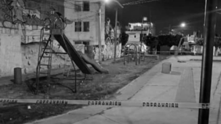 Ataque a balazos en parque vecinal; mujer gravemente herida