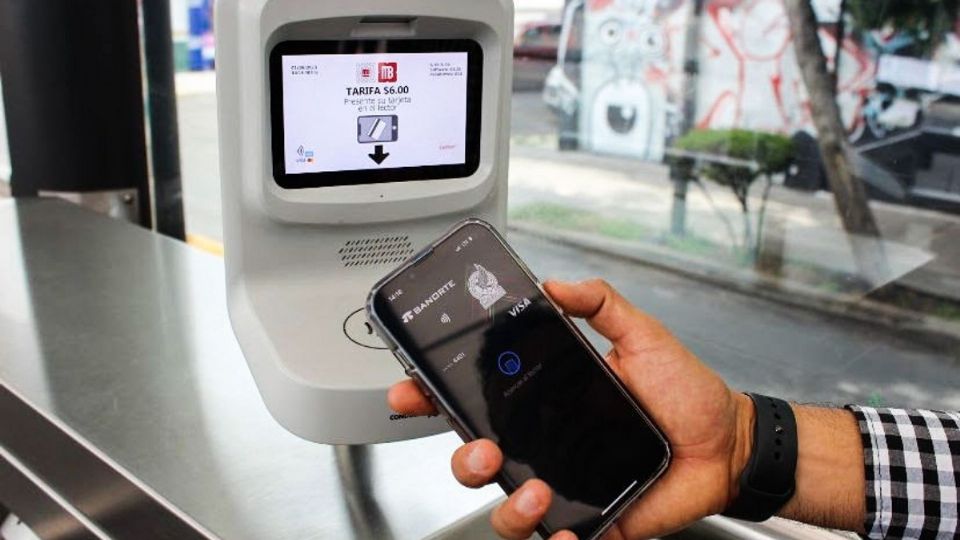 Las personas usuarias deben tomar en cuenta que teléfonos celulares son compatibles con este método de pago