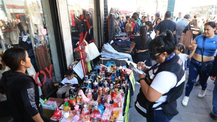 Decomisa Gobierno de Monterrey 61 puestos ambulantes ilegales en el primer cuadro