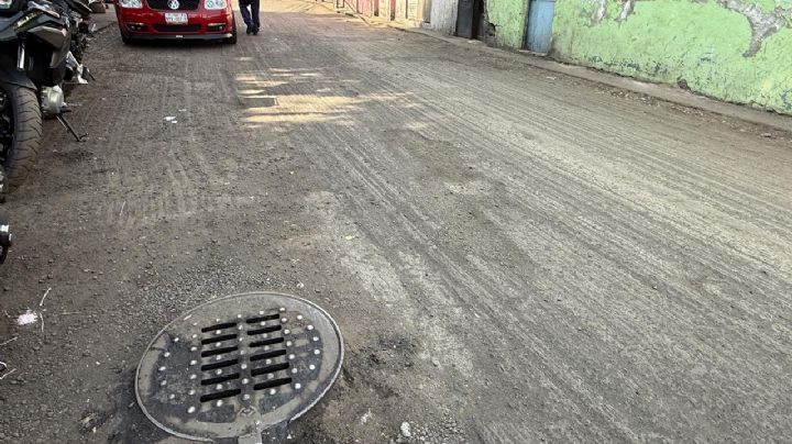 Acusa Tabe a Pemex de retraso de obras en Miguel Hidalgo por falta de asfalto