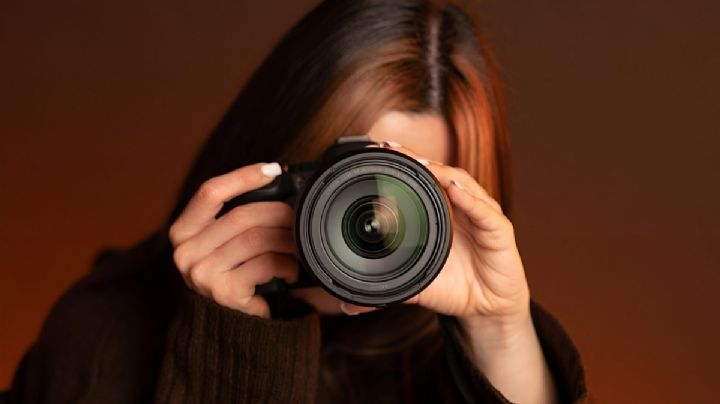 El clic que rompió 28 años de muros: cómo Felicia Bulmaga encontró su voz detrás del lente