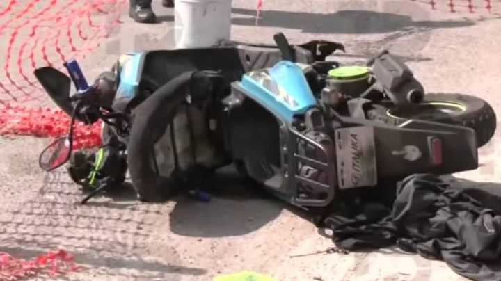 Autobús de turismo atropella y mata a motociclista en Río Churubusco; conductor quedó detenido