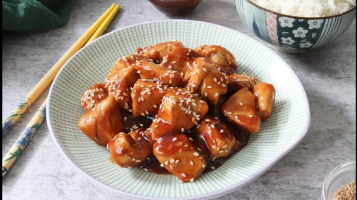 Pollo en salsa teriyaki, la Navidad tras las rejas en “el torito” de León