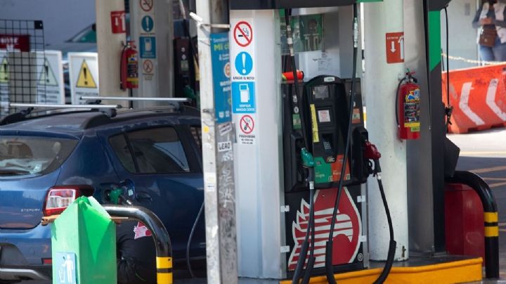 Sheinbaum asegura que no aumentará el precio de la gasolina en enero de 2026
