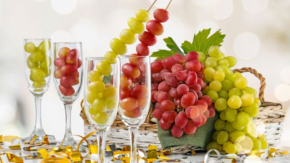 ¿Cuál es el significado de las 12 uvas en la cena?
