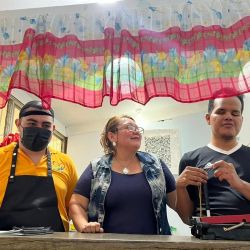 Café Cósmico: la primera cafetería de Minatitlán atendida por jóvenes con discapacidad