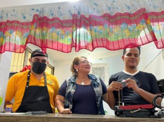 Café Cósmico: cafetería de Minatitlán atendida por jóvenes con discapacidad