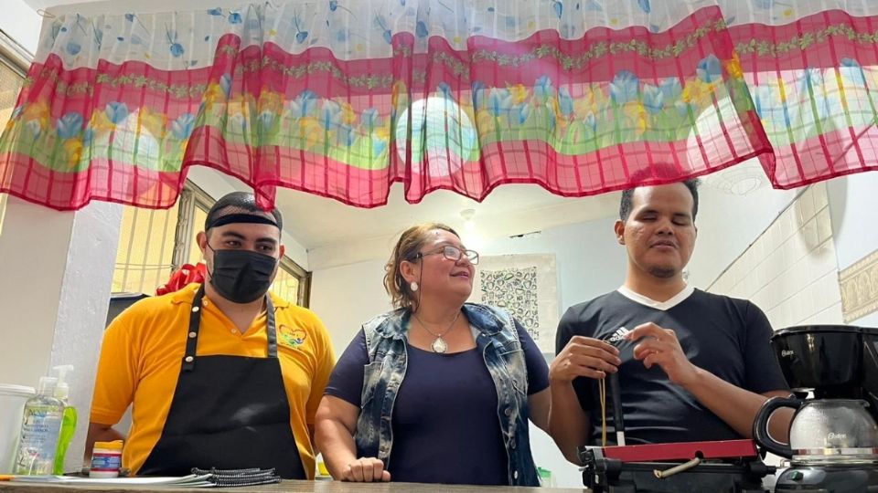 Café Cósmico: la primera cafetería de Minatitlán, Veracruz atendida por jóvenes con discapacidad
