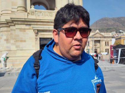 Roberto, estudiante con discapacidad visual, reclama a universidades abrir espacios