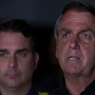 Hijo de Jair Bolsonaro buscará la presidencia de Brasil en 2026