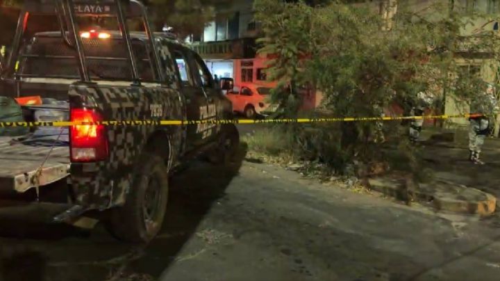 Arreglaba su moto y lo asesinan frente a tortillería, en Celaya