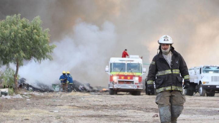 Incendio en Mineral de la Reforma: controlado y en proceso de enfriamiento; la emergencia