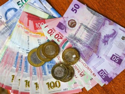 Salario mínimo: una de cal, una montaña de arena