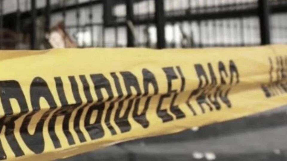 El lesionado fue trasladado a un hospital donde su estado de salud fue reportado como delicado.