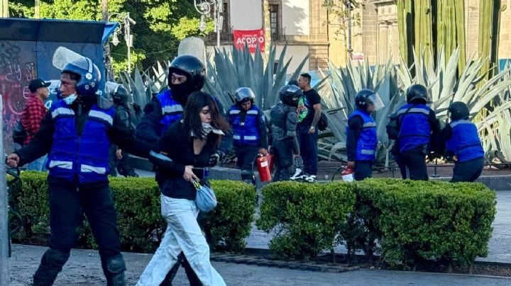 Comisión de Derechos Humanos capitalina elude juicios por denuncias de represión en el 15N