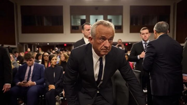 Alertan especialistas en EU giro en estrategia de salud de Robert Kennedy