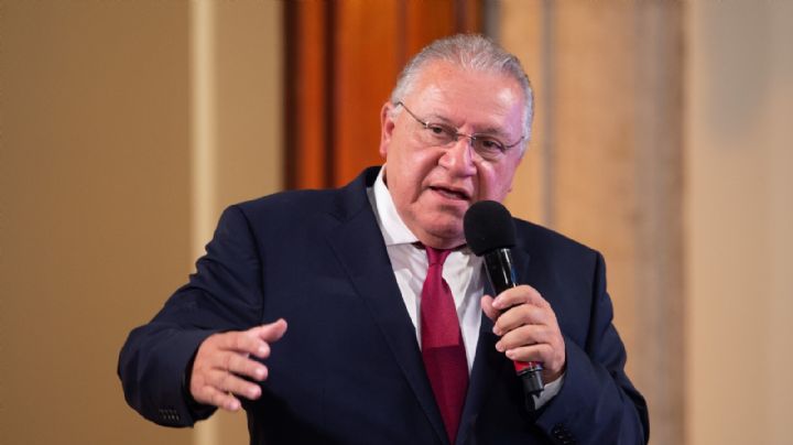 Rafael Marín Mollinedo va por candidatura de Morena en Quintana Roo