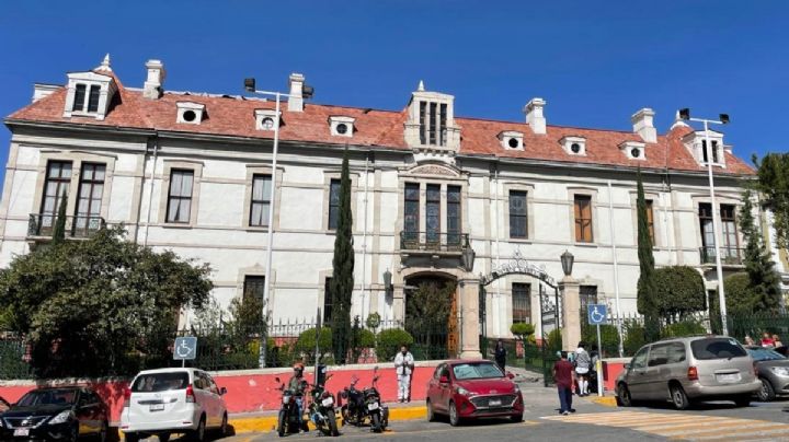 Pachuca dará despensas y seguros de vida para trabajadores, licitan por 30 mdp