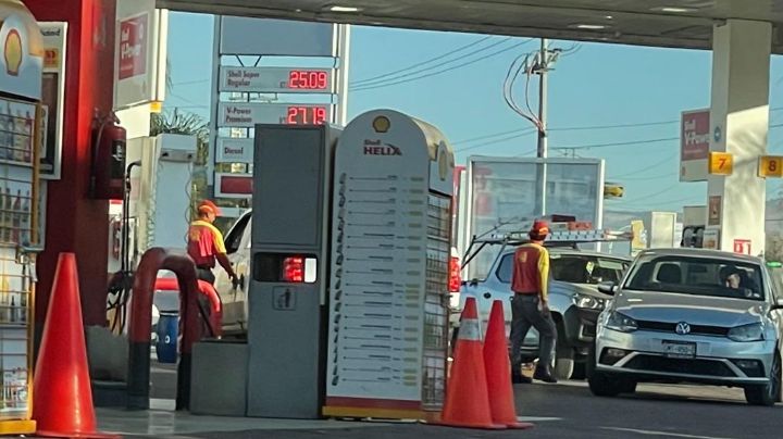 Gasolinazo en León: a 25 pesos la verde y 27 la roja