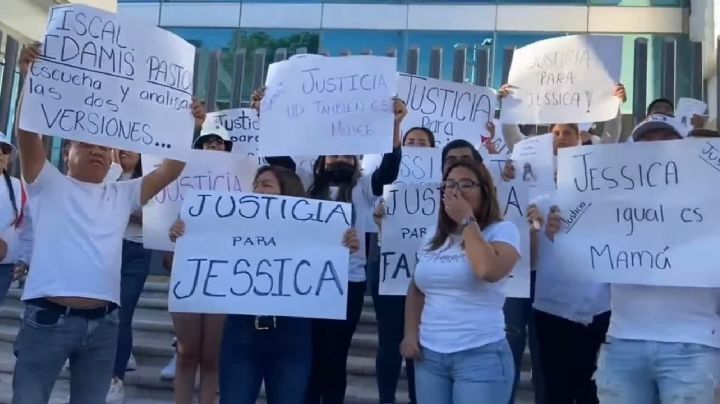Fiscal de Puebla niega tortura contra Jessica "N"; familiares insisten en irregularidades