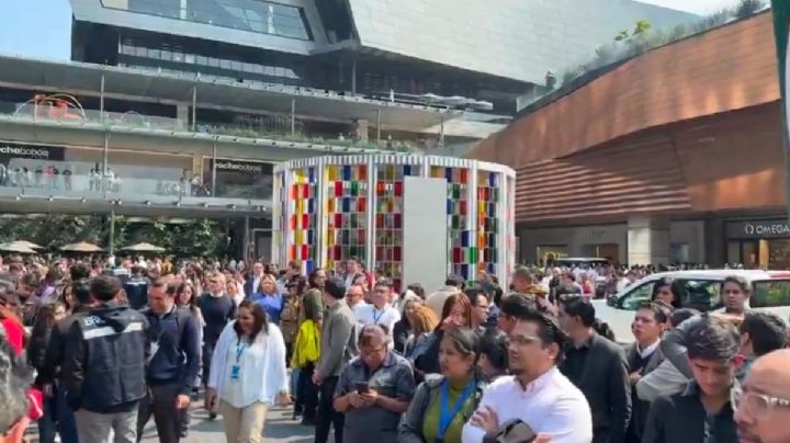 Plaza Artz Pedregal: Incendio provoca desalojo de cientos de personas