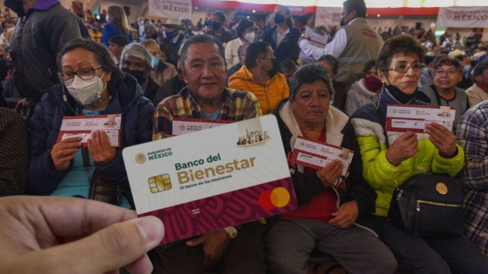 Aquí te decimos cuáles son los adultos mayores de Puebla que deberán cambiar su tarjeta del Banco del Bienestar.