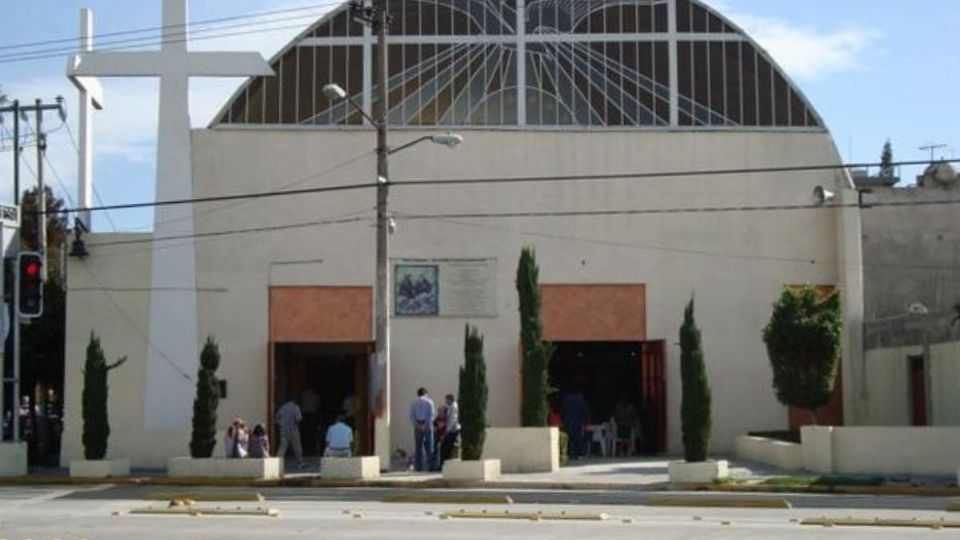 Finge ser de Protección Civil y extorsiona a sacristán en Iztapalapa