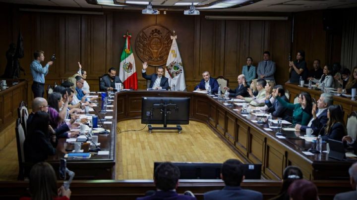 Van por consulta pública en Monterrey para cambiar reglamento de tránsito