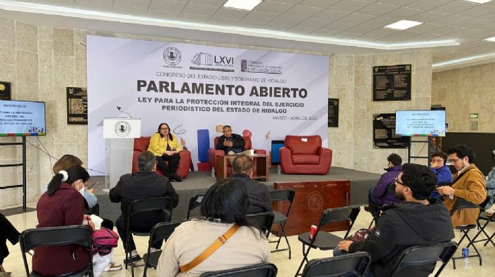 Cuestionan y debaten anteproyecto de ley de protección a periodistas de Hidalgo
