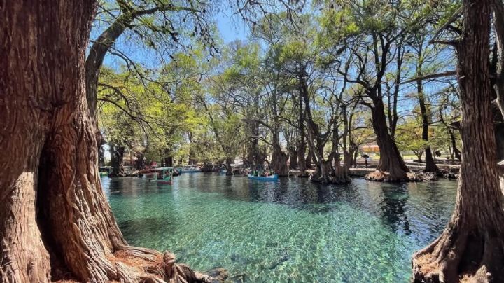 Este paraíso de aguas termales se ubica a 3 horas de León