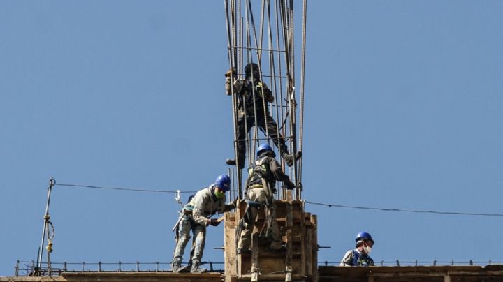 Inversión fija bruta mantiene mala racha, cae 6.7% en mayo: Inegi