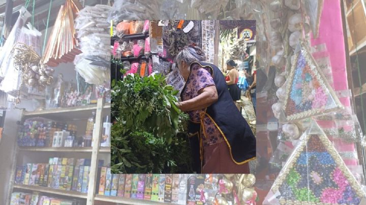 Bety, la sanadora del Mercado Hidalgo que se prepara para el Día del Brujo en Veracruz
