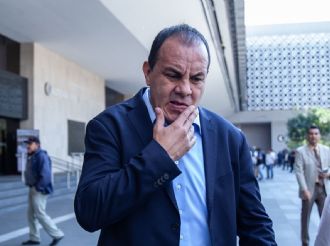 "Cuauhtémoc Blanco compra testigos para protegerse", acusa su media hermana