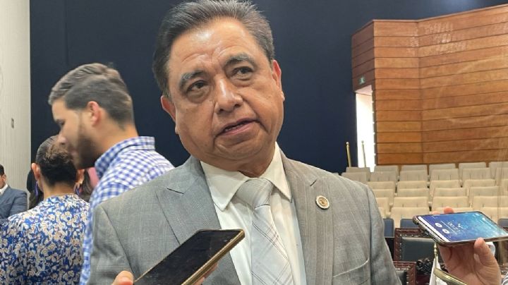 Darán cursos de oratoria a diputados locales para que no divaguen en el pleno