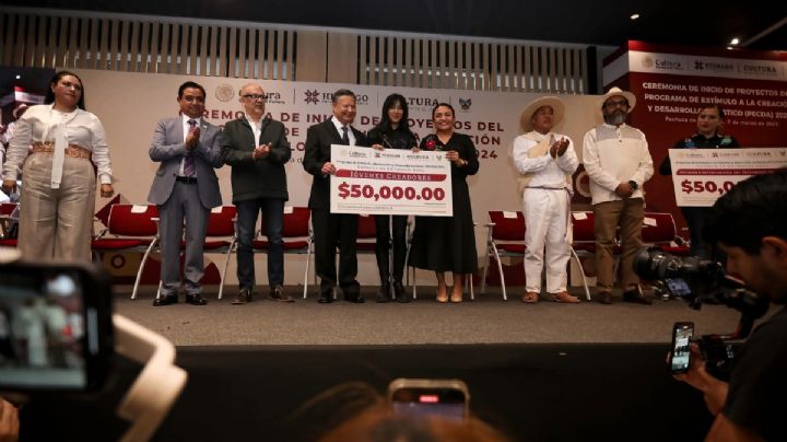 Entregan estímulos a la creación a 41 artistas hidalguenses