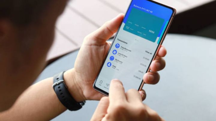 Banamex alerta a usuarios por retiros sin tarjeta en cajero automático