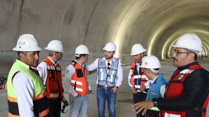Carretera Real del Monte-Huasca: así se ven los túneles iluminados y los puentes desde arriba; ya casi están listos para abrir